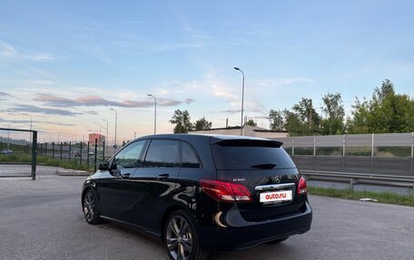 Mercedes-Benz B-Класс, 2015 год, 1 200 000 рублей, 6 фотография