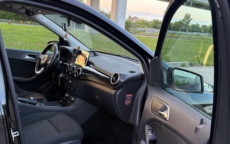 Mercedes-Benz B-Класс, 2015 год, 1 200 000 рублей, 11 фотография