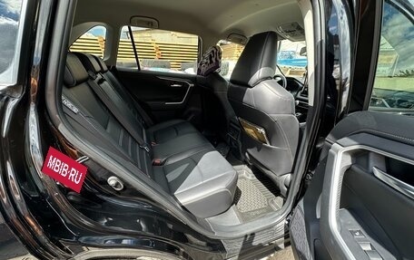 Toyota RAV4, 2020 год, 3 580 000 рублей, 9 фотография