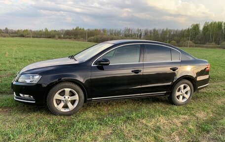 Volkswagen Passat B7, 2011 год, 1 550 000 рублей, 2 фотография