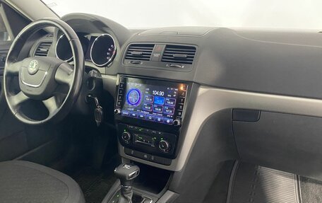 Skoda Yeti I рестайлинг, 2012 год, 1 070 000 рублей, 24 фотография