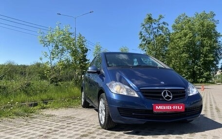 Mercedes-Benz A-Класс, 2011 год, 1 090 000 рублей, 1 фотография