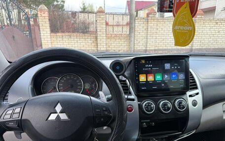 Mitsubishi Pajero Sport II рестайлинг, 2012 год, 1 120 000 рублей, 13 фотография