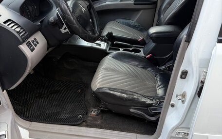 Mitsubishi Pajero Sport II рестайлинг, 2012 год, 1 120 000 рублей, 15 фотография