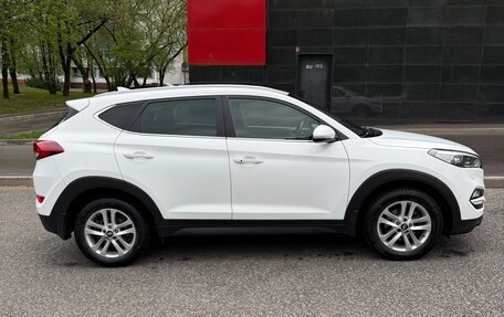 Hyundai Tucson III, 2018 год, 1 800 000 рублей, 2 фотография