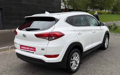 Hyundai Tucson III, 2018 год, 1 800 000 рублей, 4 фотография