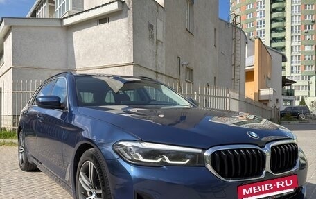 BMW 5 серия, 2020 год, 3 250 000 рублей, 3 фотография
