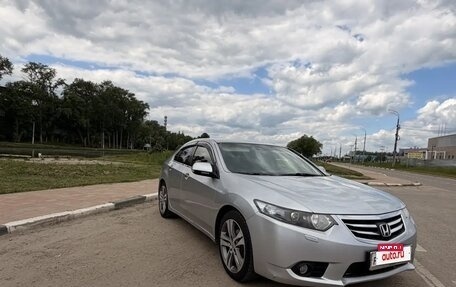 Honda Accord VIII рестайлинг, 2011 год, 1 050 000 рублей, 3 фотография