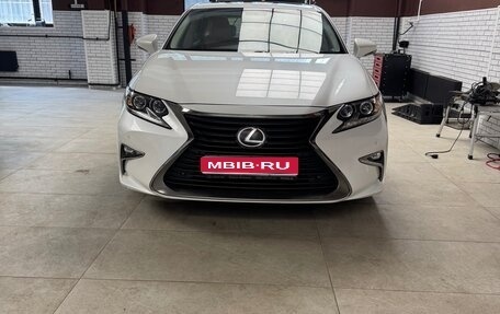 Lexus ES VII, 2015 год, 2 350 000 рублей, 1 фотография