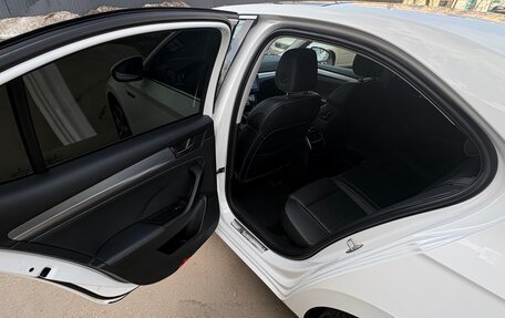 Skoda Superb III рестайлинг, 2020 год, 2 940 000 рублей, 20 фотография