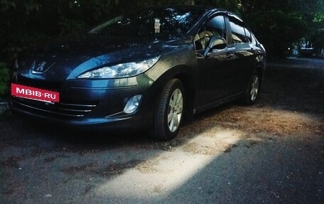Peugeot 408 I рестайлинг, 2016 год, 450 000 рублей, 4 фотография