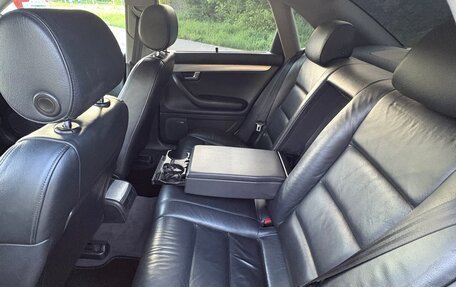 Audi A4, 2003 год, 920 000 рублей, 13 фотография