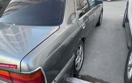 Mazda 929, 1988 год, 170 000 рублей, 5 фотография