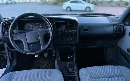 Volkswagen Passat B3, 1989 год, 250 000 рублей, 11 фотография
