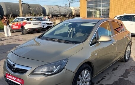 Opel Astra J, 2011 год, 490 000 рублей, 2 фотография