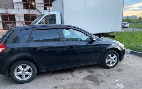 KIA cee'd I рестайлинг, 2011 год, 720 000 рублей, 15 фотография