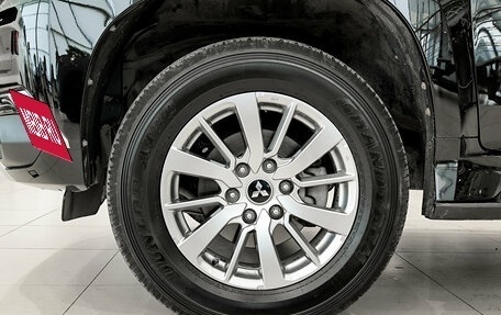 Mitsubishi Pajero Sport III рестайлинг, 2019 год, 3 750 000 рублей, 22 фотография
