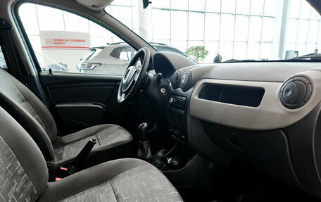 Renault Sandero I, 2013 год, 550 000 рублей, 15 фотография