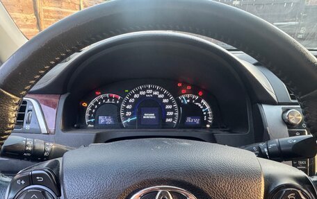 Toyota Camry, 2012 год, 980 000 рублей, 18 фотография