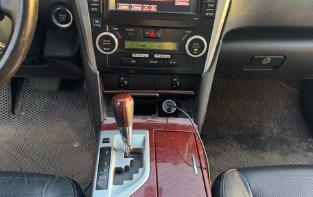 Toyota Camry, 2012 год, 980 000 рублей, 22 фотография