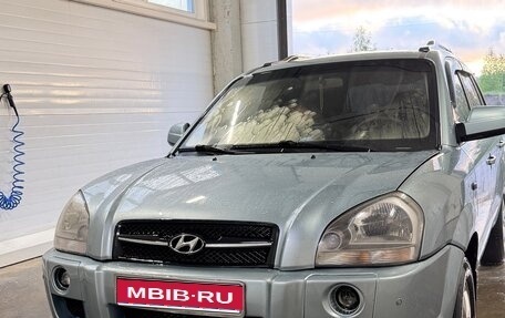 Hyundai Tucson III, 2008 год, 899 990 рублей, 1 фотография