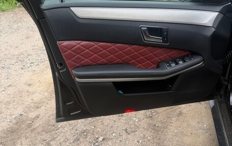 Mercedes-Benz E-Класс, 2009 год, 1 250 000 рублей, 9 фотография