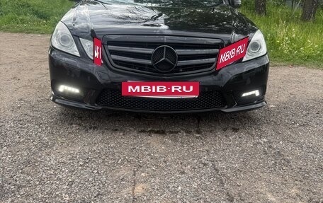 Mercedes-Benz E-Класс, 2009 год, 1 250 000 рублей, 3 фотография