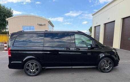 Mercedes-Benz V-Класс, 2024 год, 9 700 000 рублей, 4 фотография