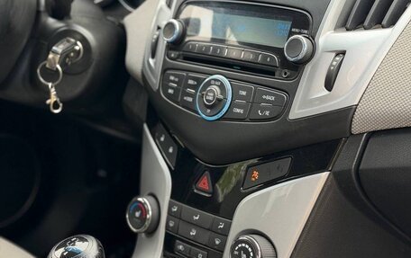 Chevrolet Cruze II, 2014 год, 660 000 рублей, 7 фотография