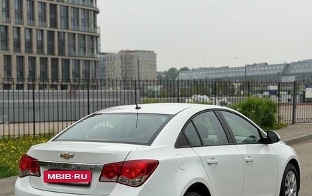 Chevrolet Cruze II, 2014 год, 660 000 рублей, 5 фотография
