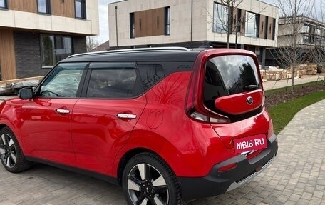 KIA Soul III, 2019 год, 1 700 000 рублей, 2 фотография