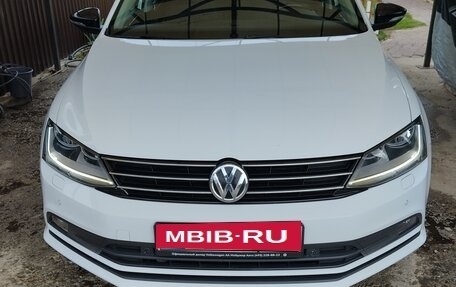 Volkswagen Jetta VI, 2017 год, 1 450 000 рублей, 30 фотография