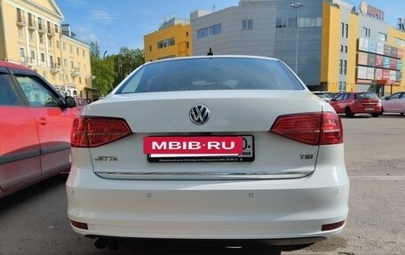 Volkswagen Jetta VI, 2017 год, 1 450 000 рублей, 38 фотография