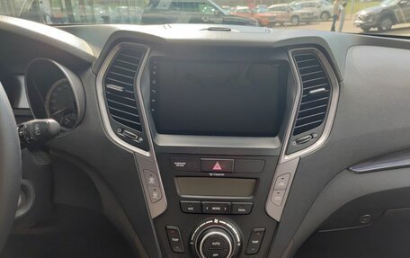 Hyundai Santa Fe III рестайлинг, 2012 год, 1 719 000 рублей, 18 фотография