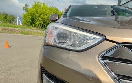 Hyundai Santa Fe III рестайлинг, 2012 год, 1 719 000 рублей, 21 фотография