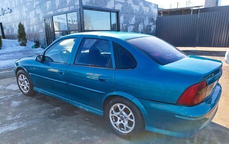Opel Vectra B рестайлинг, 1998 год, 300 000 рублей, 3 фотография
