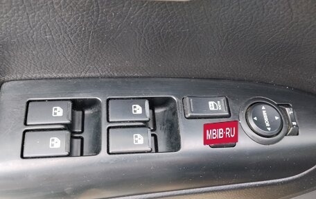 KIA Borrego I, 2008 год, 1 490 000 рублей, 17 фотография