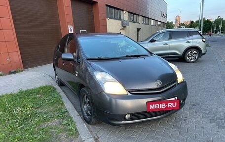 Toyota Prius, 2008 год, 620 000 рублей, 4 фотография