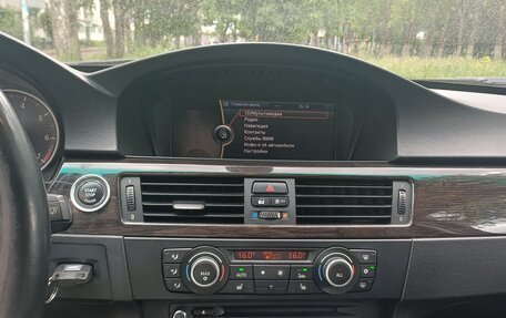 BMW 3 серия, 2011 год, 1 000 000 рублей, 5 фотография