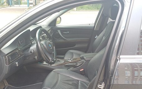 BMW 3 серия, 2011 год, 1 000 000 рублей, 6 фотография