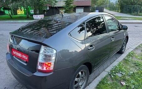Toyota Prius, 2008 год, 620 000 рублей, 3 фотография