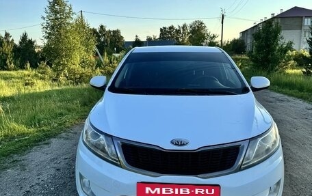 KIA Rio III рестайлинг, 2013 год, 760 000 рублей, 4 фотография