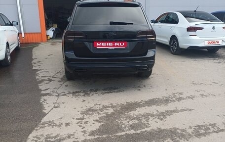 Volkswagen Teramont I, 2019 год, 4 500 000 рублей, 9 фотография