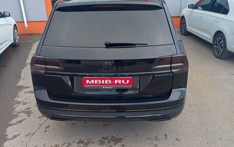 Volkswagen Teramont I, 2019 год, 4 500 000 рублей, 15 фотография