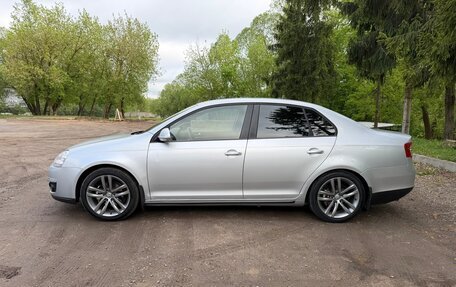 Volkswagen Jetta VI, 2008 год, 850 000 рублей, 4 фотография