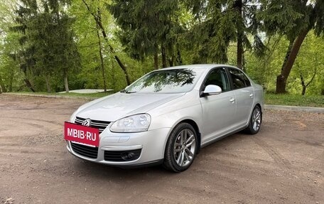 Volkswagen Jetta VI, 2008 год, 850 000 рублей, 3 фотография