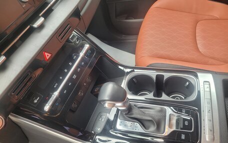 KIA Carnival, 2021 год, 2 999 000 рублей, 20 фотография