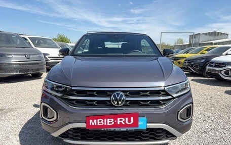 Volkswagen T-Roc I, 2025 год, 3 285 763 рублей, 2 фотография