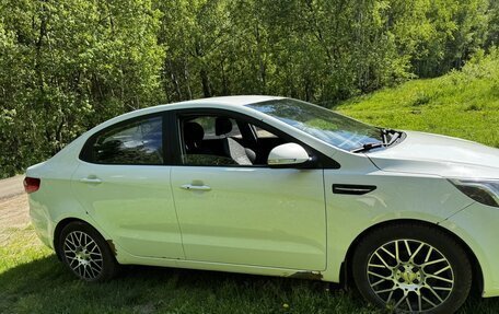 KIA Rio III рестайлинг, 2012 год, 555 000 рублей, 3 фотография