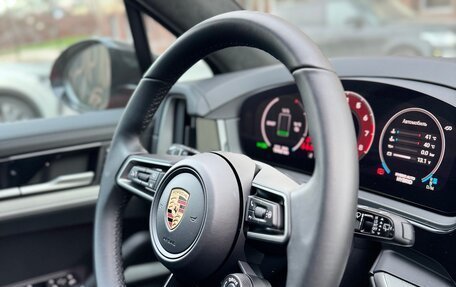 Porsche Cayenne III, 2025 год, 16 800 000 рублей, 12 фотография